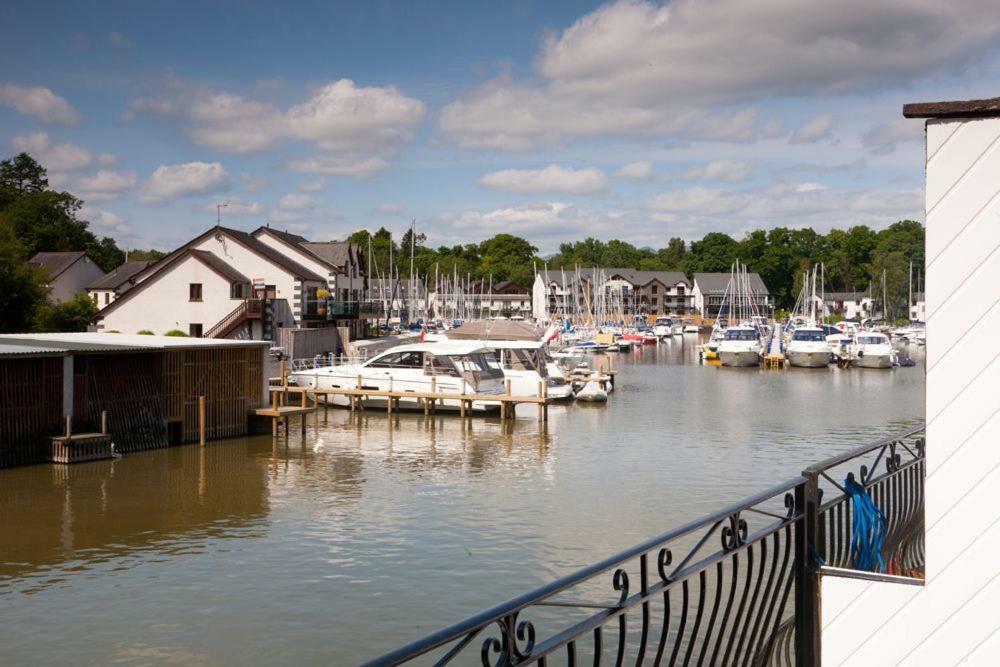 Marina Boathouse, Lake Windermere Lets Bowness-on-Windermere Εξωτερικό φωτογραφία